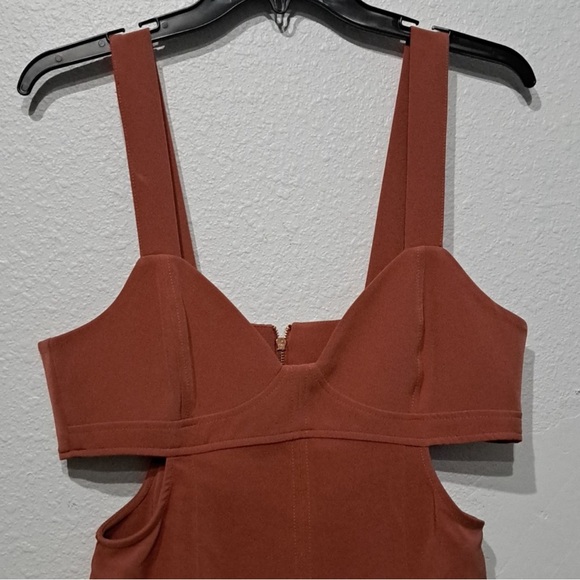 NWT Gianni Bini Hope Crepe Sweetheart Cut-Out Sheath Dress-sleeveless - Picture 4 of 7